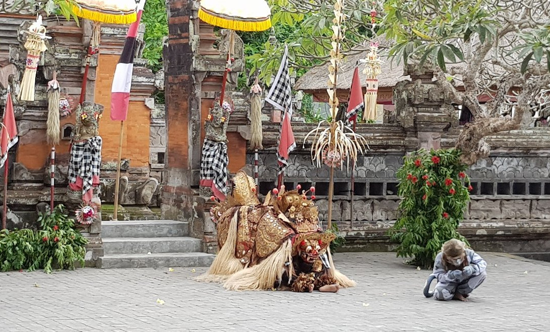 Saha Dewa Stage-苏卡瓦堤必去景点