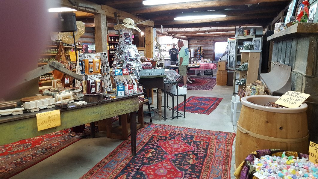 Black Bear Cabin Amish Foods-Rabun Gap必去景点