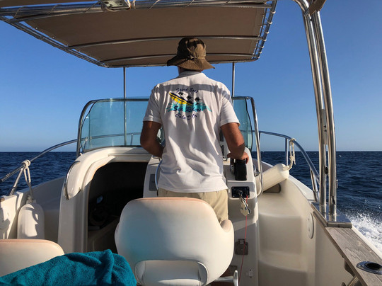 Sea Riders-卡拉多尔必去景点