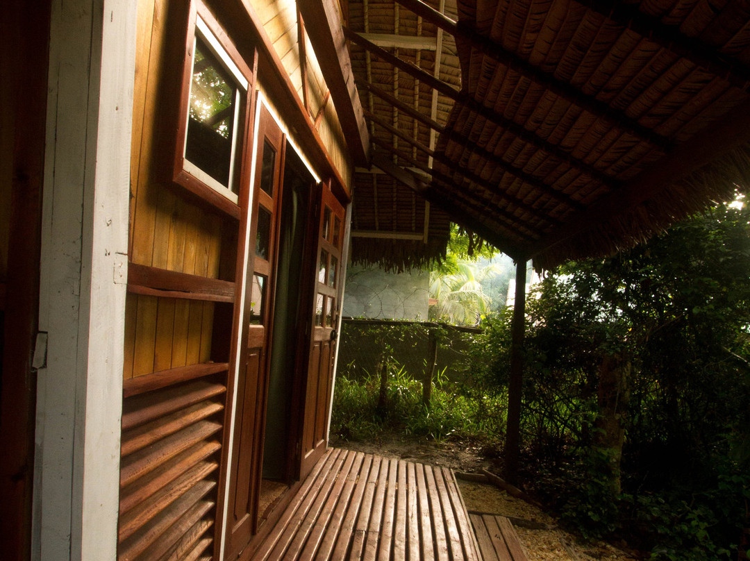 Les Acacias Bungalows Manambato主图