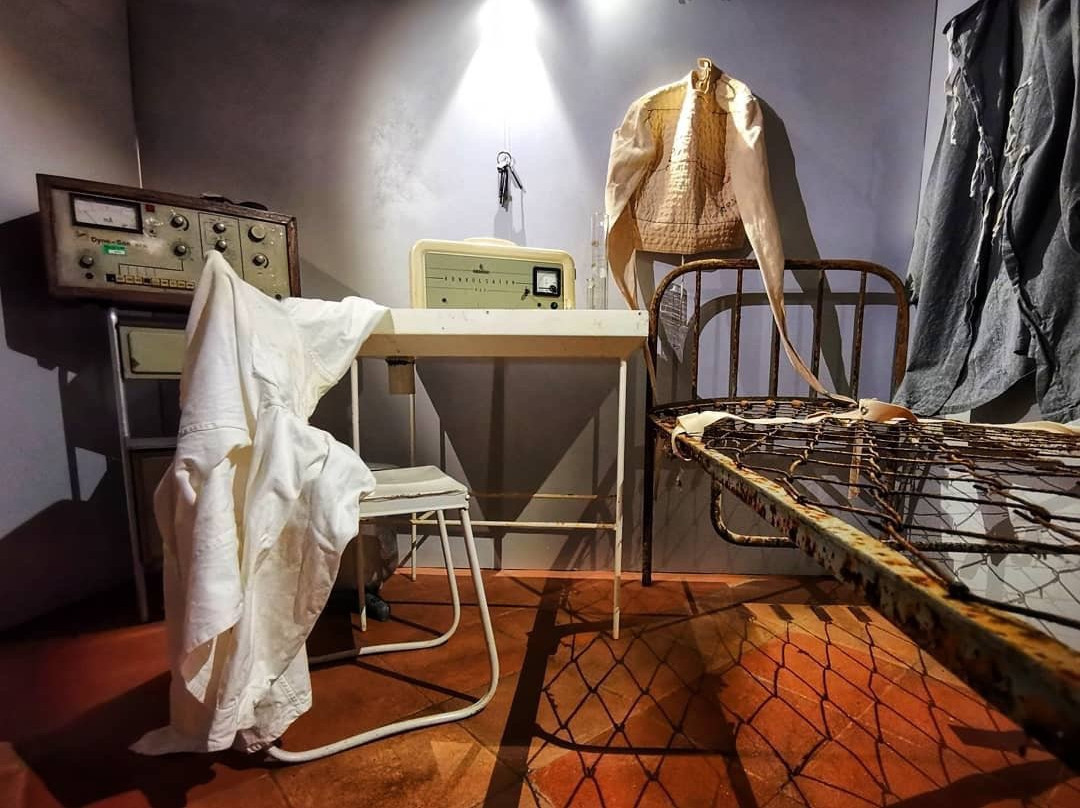 Collezione d'arte della Fondazione Cassa di Risparmio di Volterra-沃尔泰拉必去景点