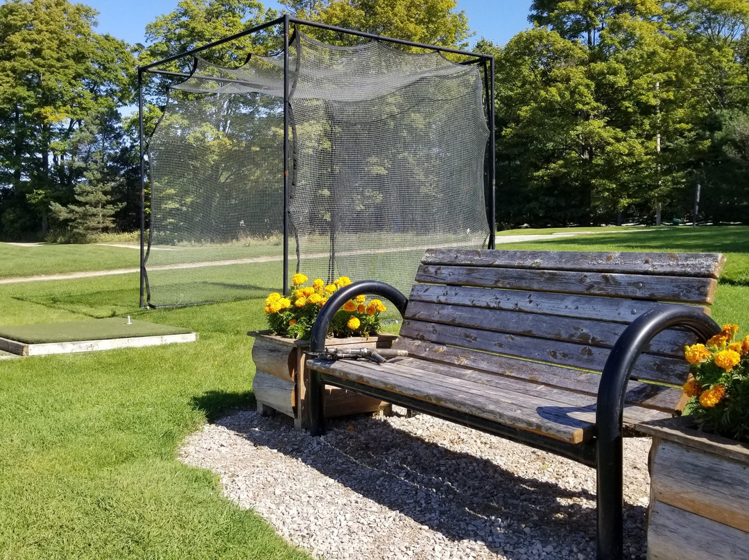 Manitoulin Golf景点图片