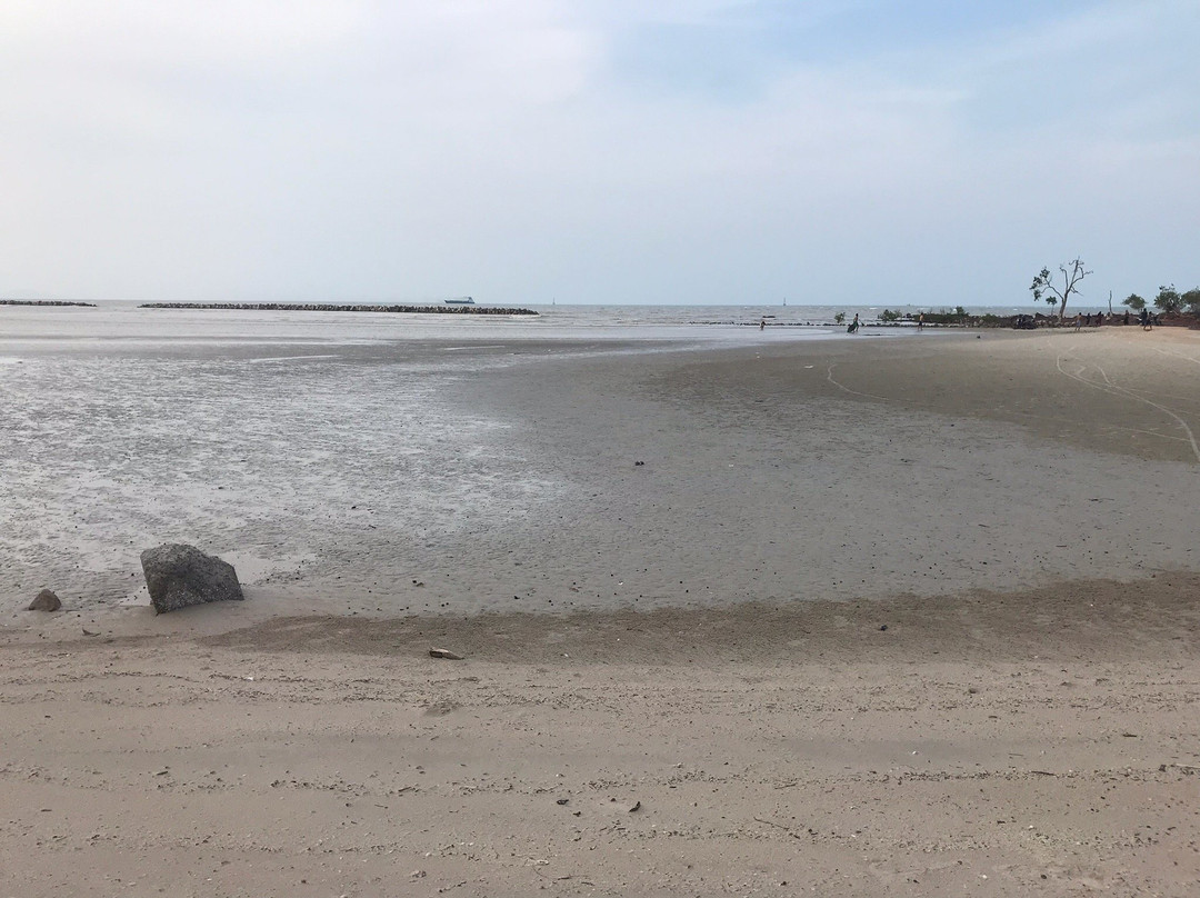 Pasir Padi Beach景点图片