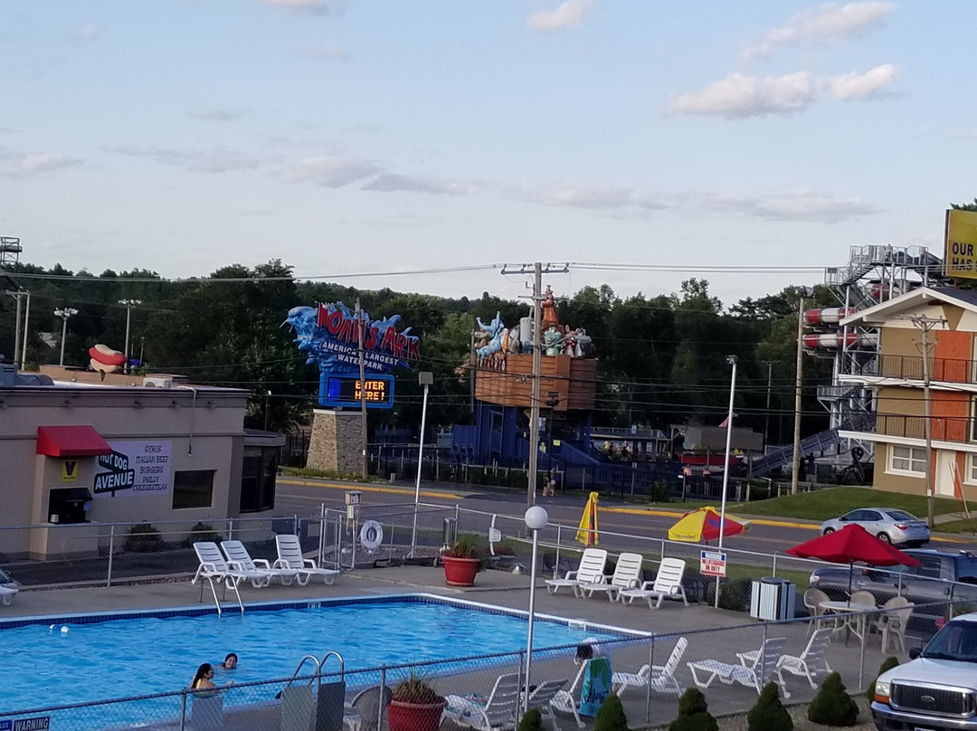 Shamrock Motel Resort & Suites主图