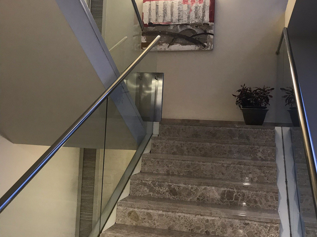 Xon's Valencia Hotel主图