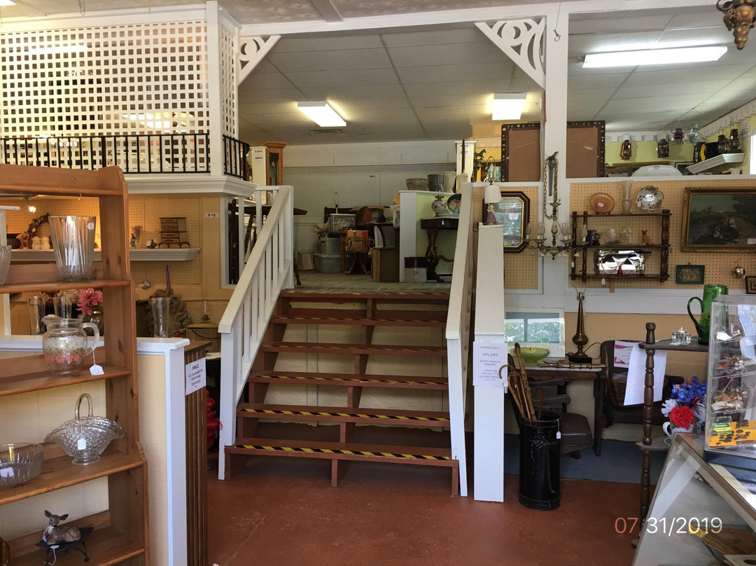 Glory Days Antiques-Newburg必去景点