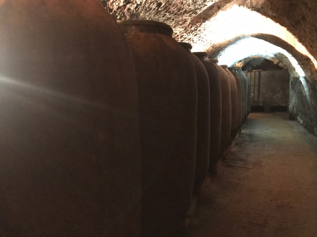 Bodegas La Legua-Fuensaldana必去景点