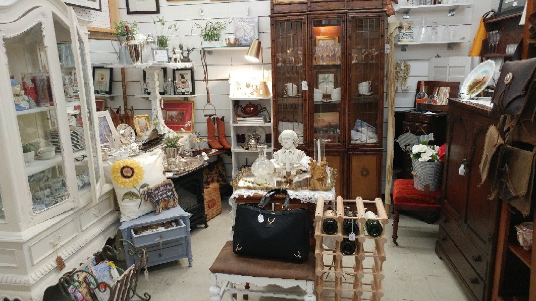 Indian River Antique Mall景点图片