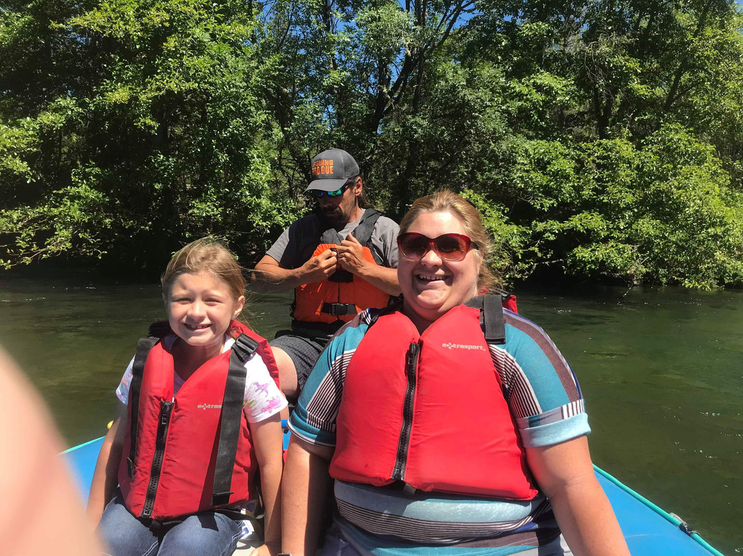 2023年12月Raft the Rogue Raft Rentals景点攻略Raft the Rogue Raft Rentals门票预订