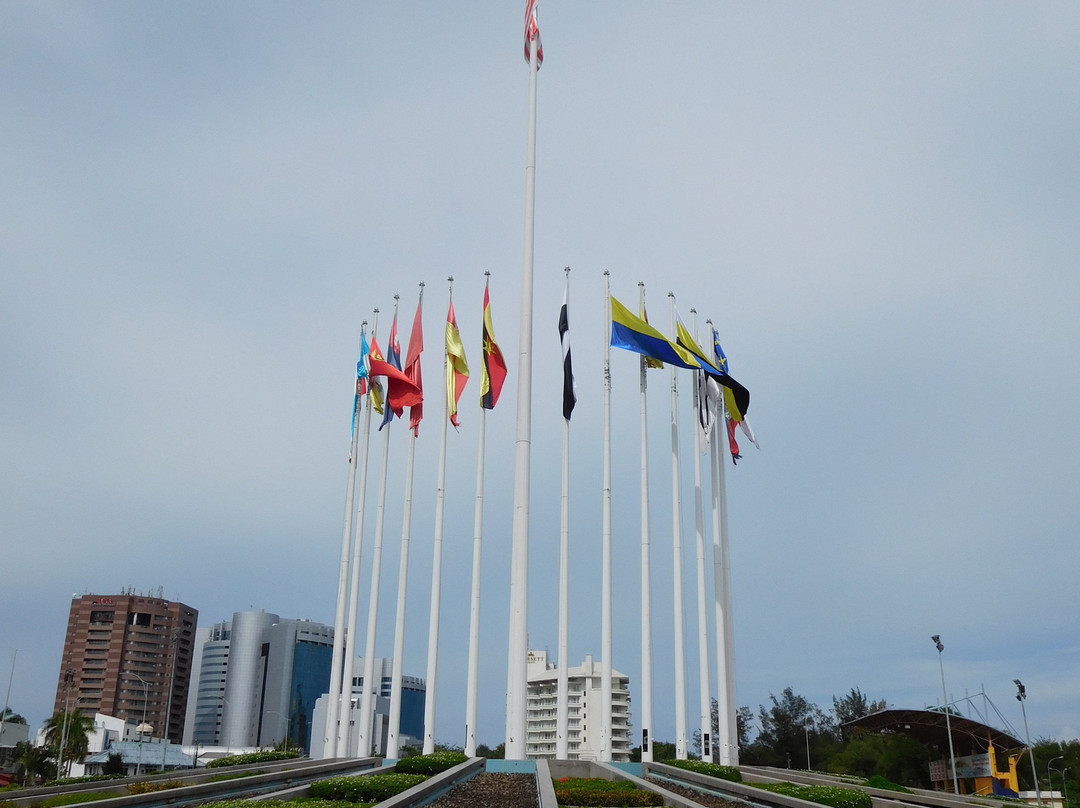 Labuan Square (Dataran Labuan)景点图片