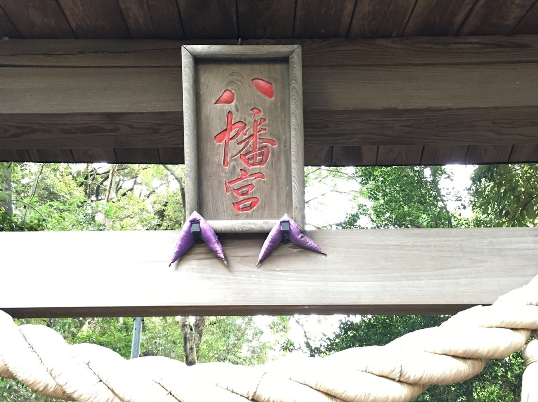 Yoshihashi Hachiman Shrine景点图片