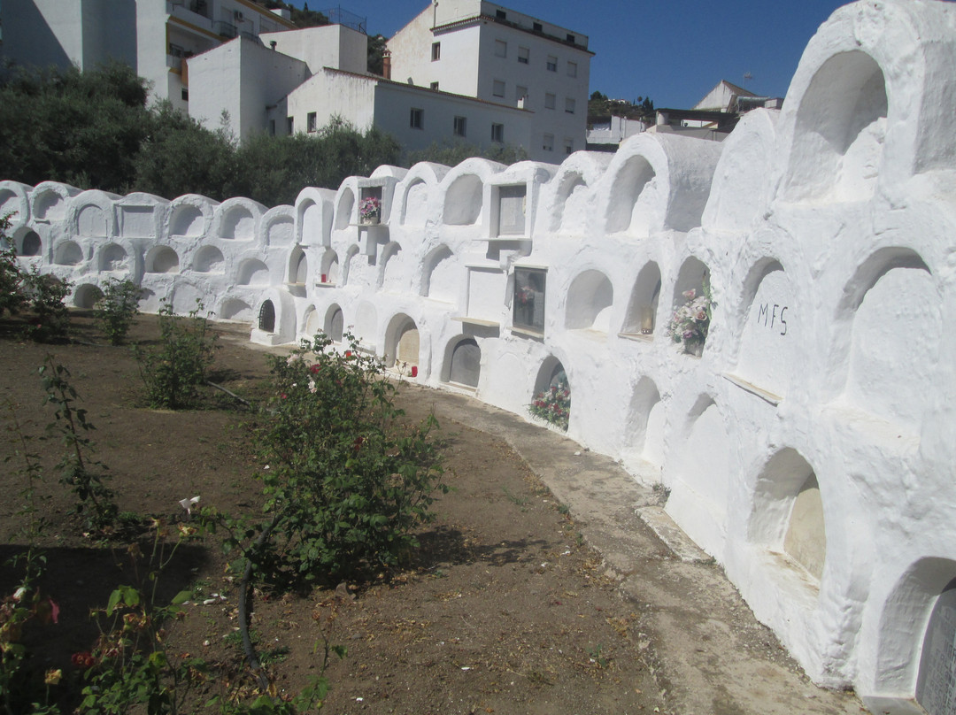 Mirador del Cementerio Redondo景点图片