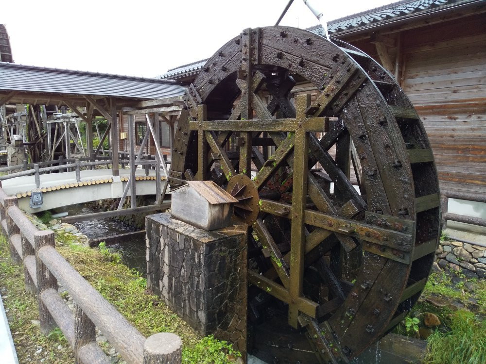 Niimi Shingoh Kamino Yakata, Water Wheel-新见市必去景点