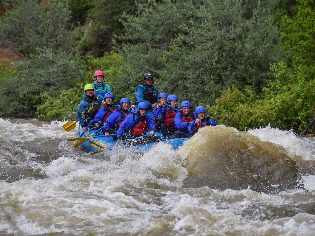 Lakota River Guides景点图片