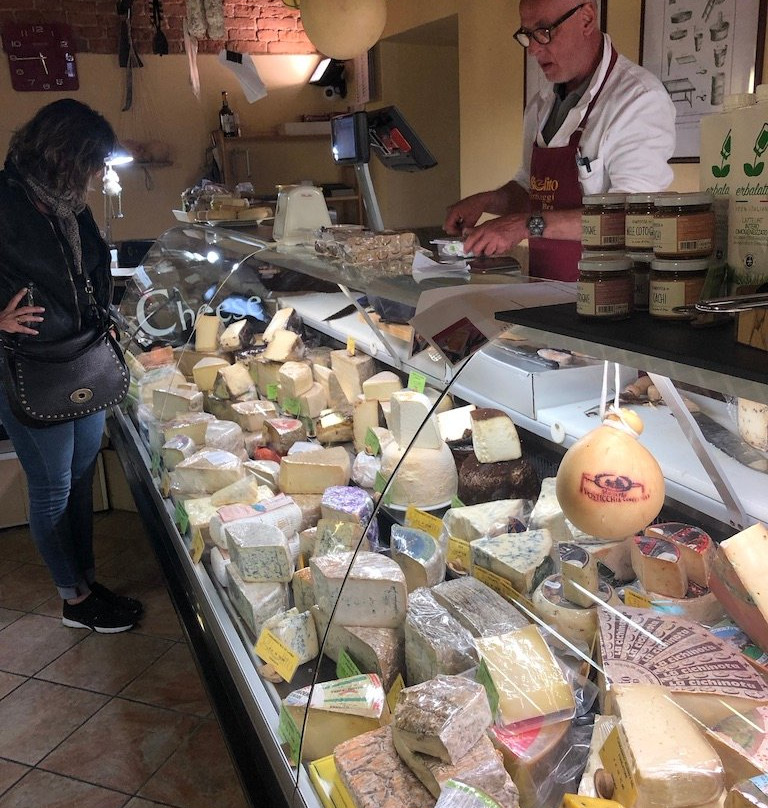 Giolito Cheese-Bra必去景点