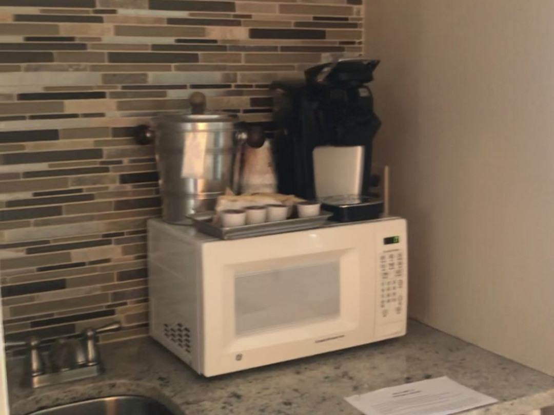 Point Lake Suites at the Point Resort主图