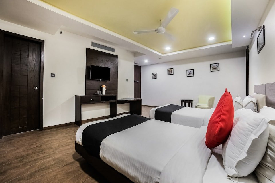 Hotel Crystal Park主图