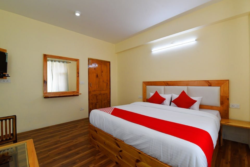 Flagship Anand Niwas主图