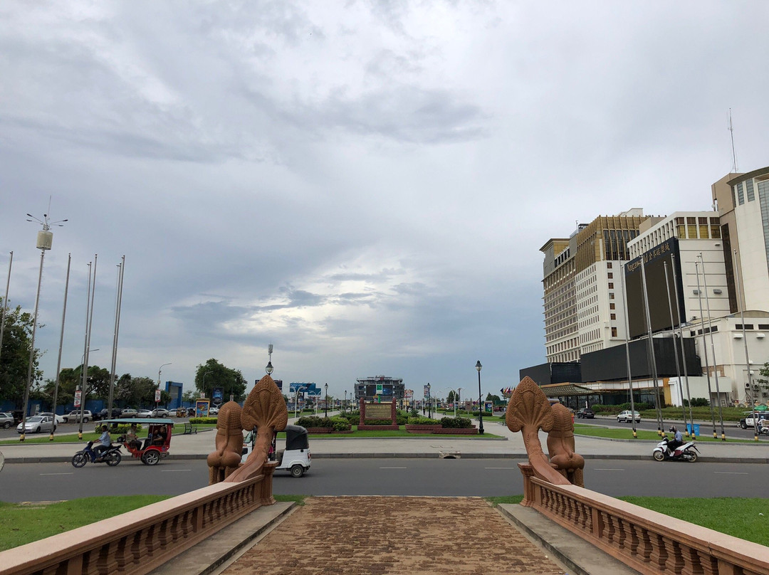 Samdech Chuon Nath Statue-金边必去景点