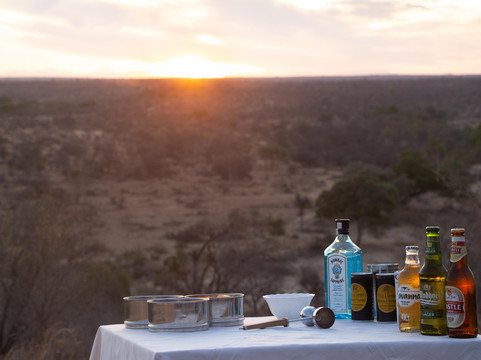 Natural Earth Safaris-霍德斯普鲁特必去景点