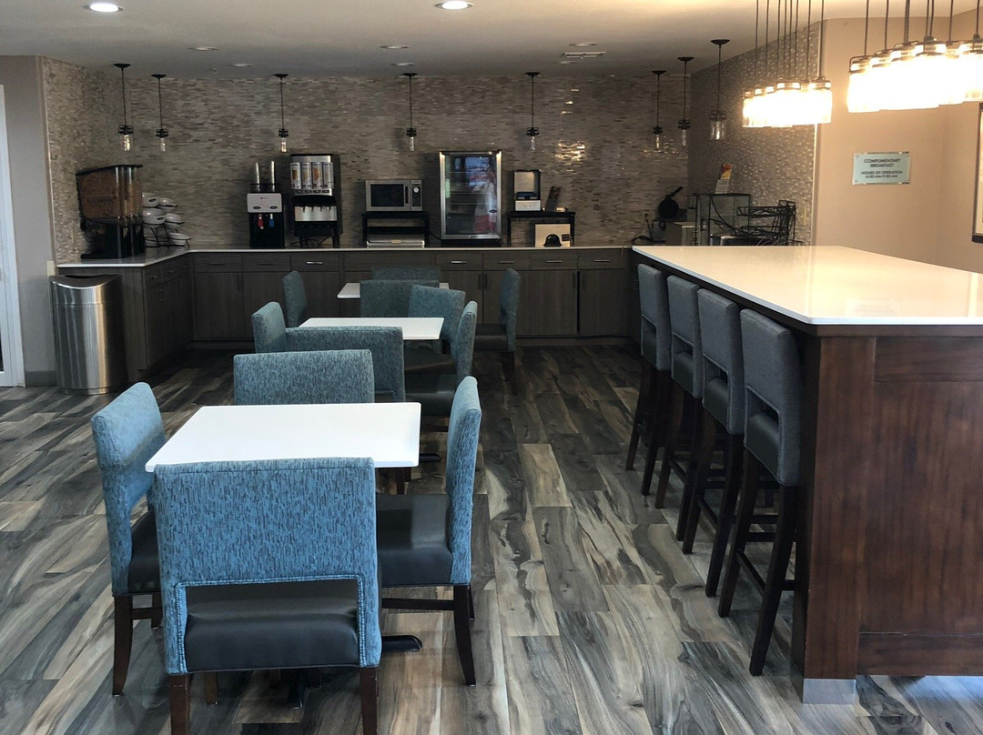 Best Western Lafayette Inn主图