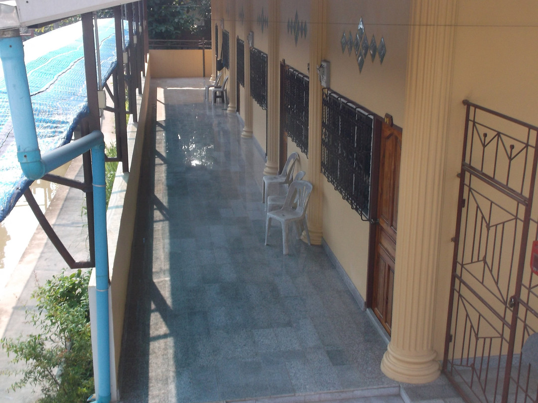 Pueng Luang Hotel主图