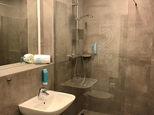 Hotel52 Bergheim主图