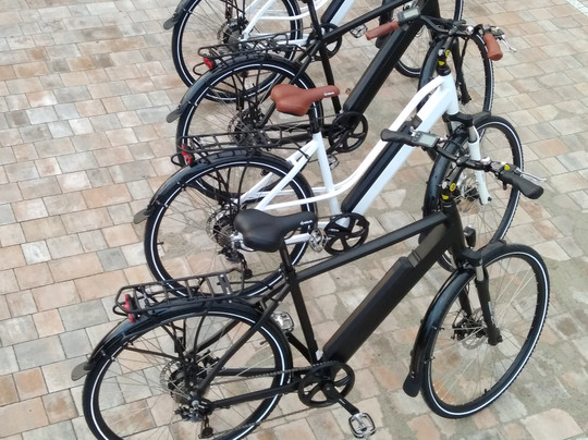 Mobile E-Bike Rental Reel-Bike-维利奇卡必去景点