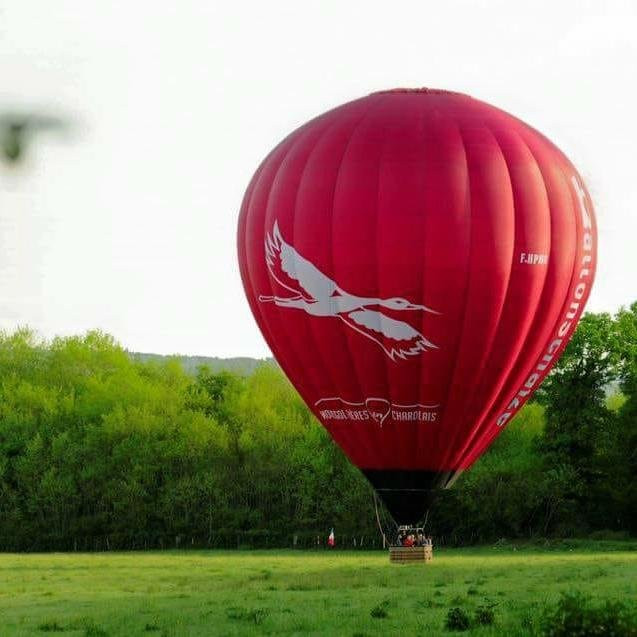 montgolfières en charolais景点图片