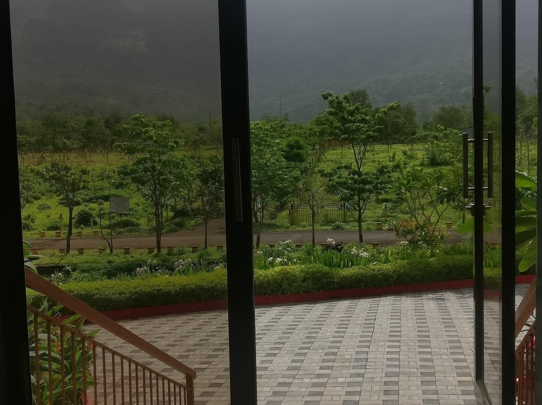 Break The Routine主图