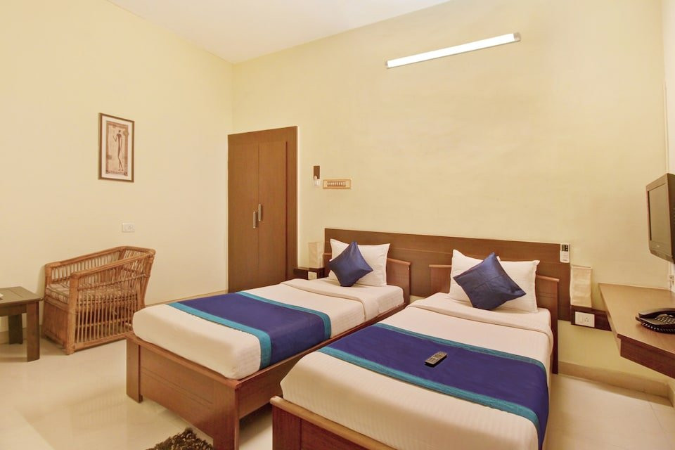 OYO 1474 Nestlay Rooms Perungudi