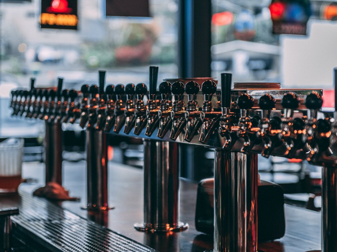 Uptown Beer Co.-比弗顿必去景点