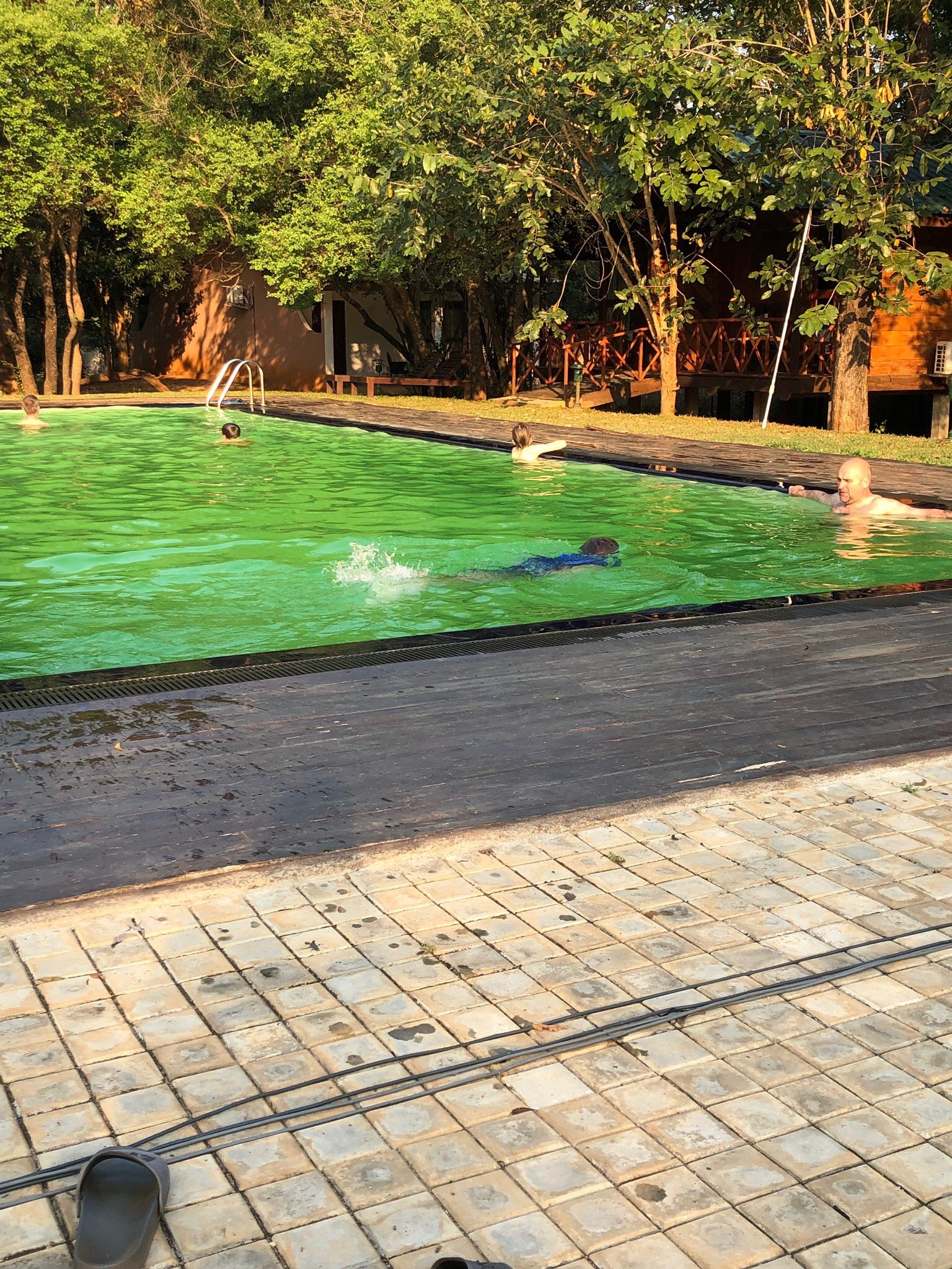 Eighth Wonder Resort-官方