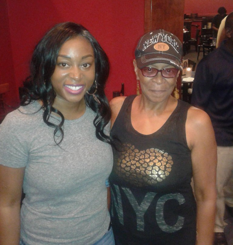 Funny Bone Comedy Club & Restaurant-里士满必去景点