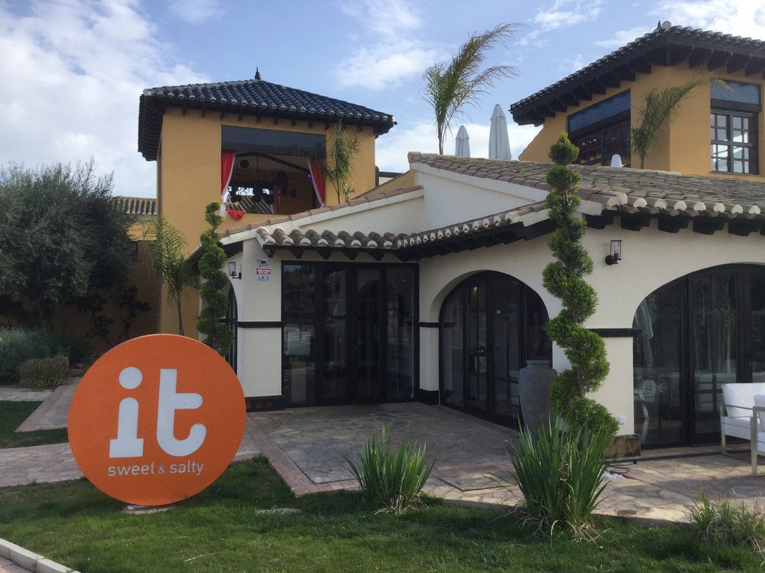 IT Hacienda del Alamo-Fuente Alamo必去景点