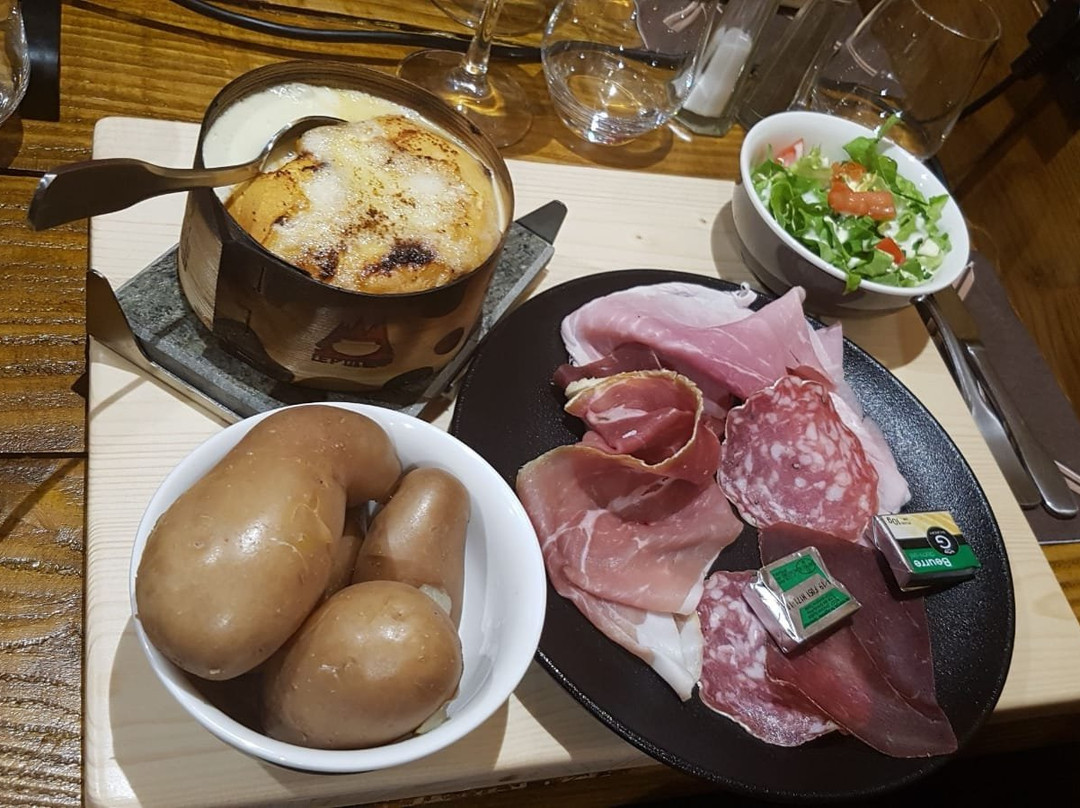 Coubron餐馆和美食-La Doudoune