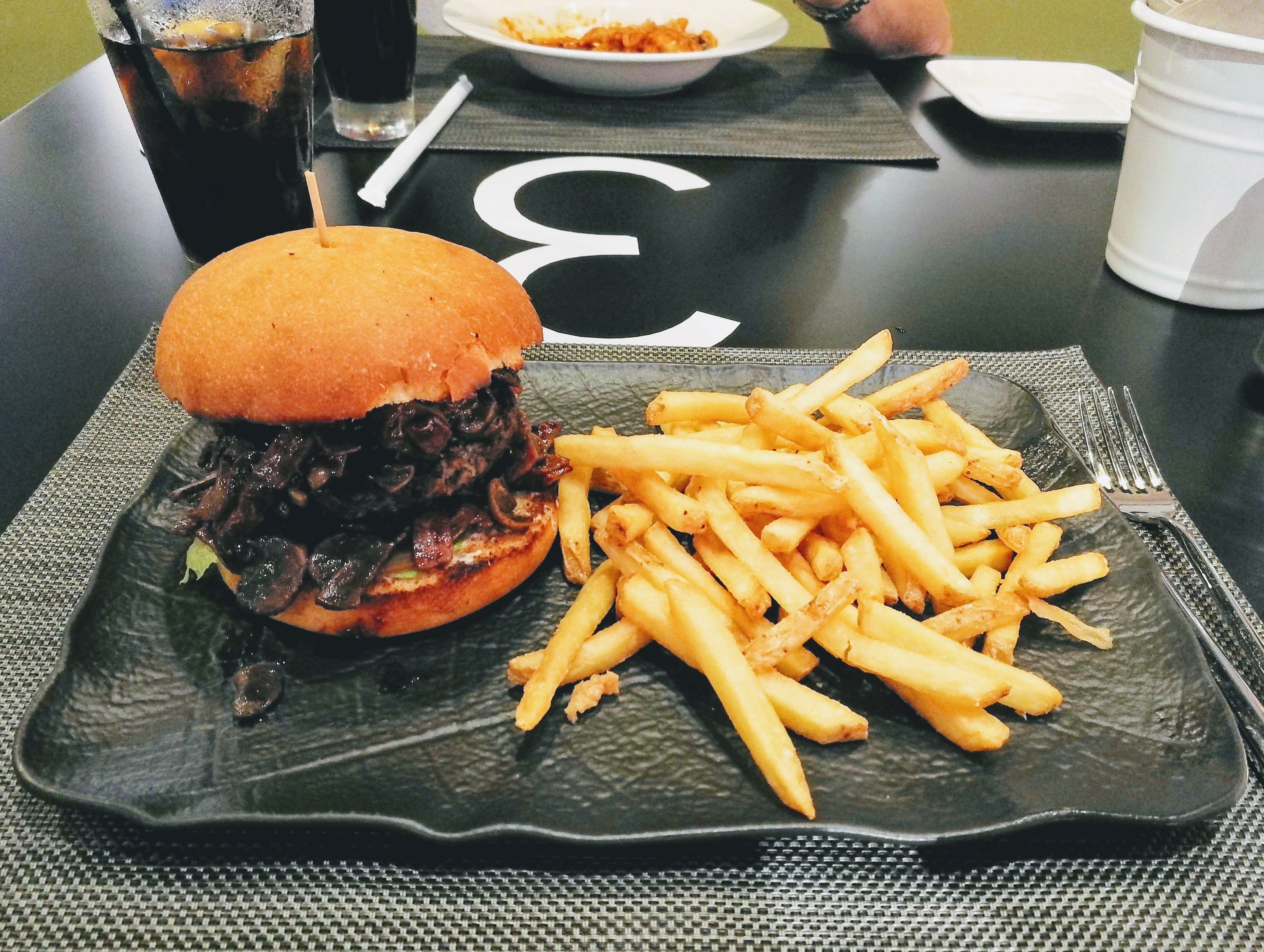 Aloft Dubai South-餐饮