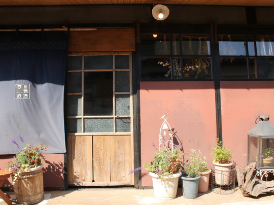 Nishiyama Candle Studio-信浓町 必去景点