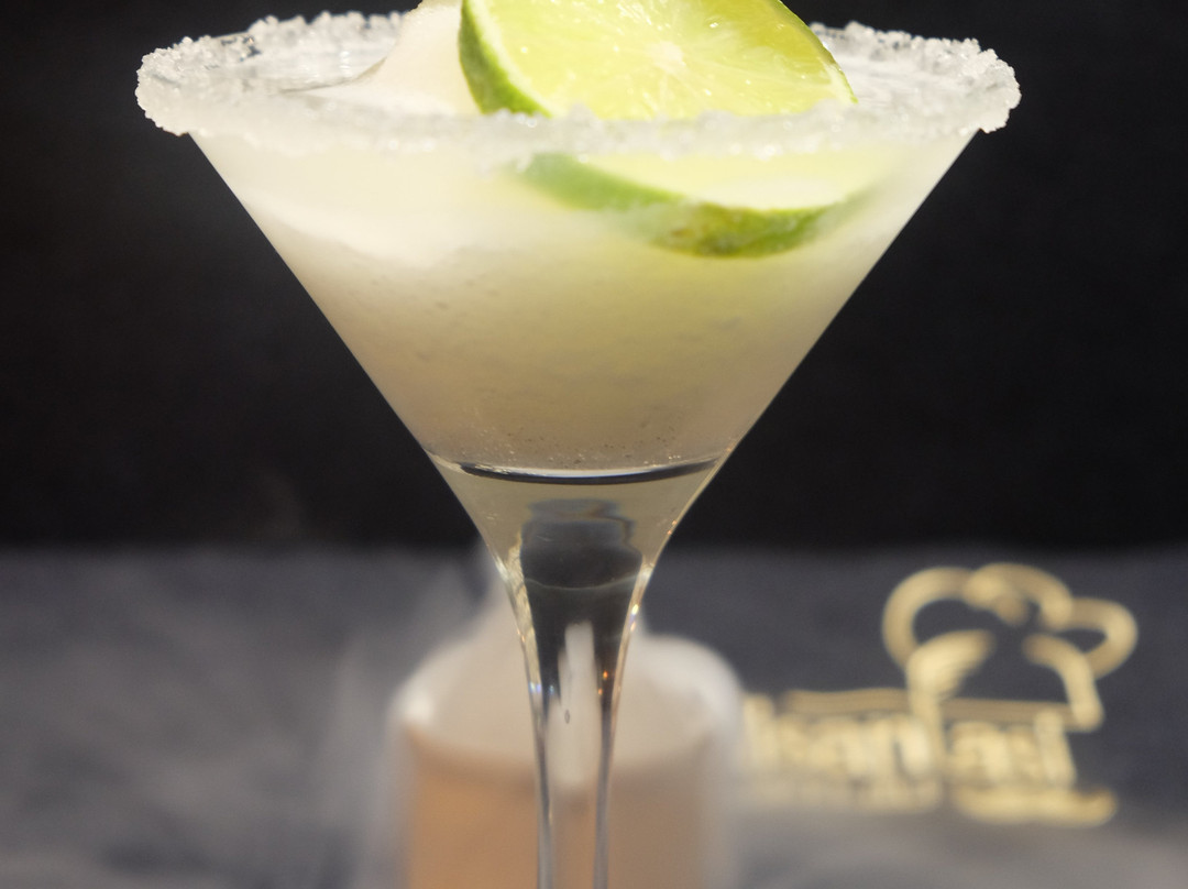 Tahlia Street-利雅德必去景点