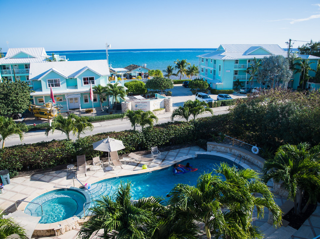 Compass Point Dive Resort主图