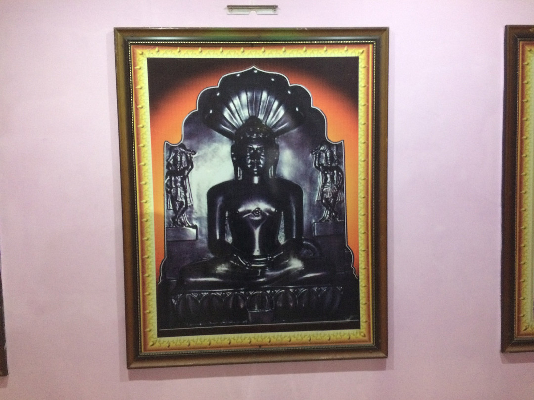 Parasnath Jain Temple景点图片