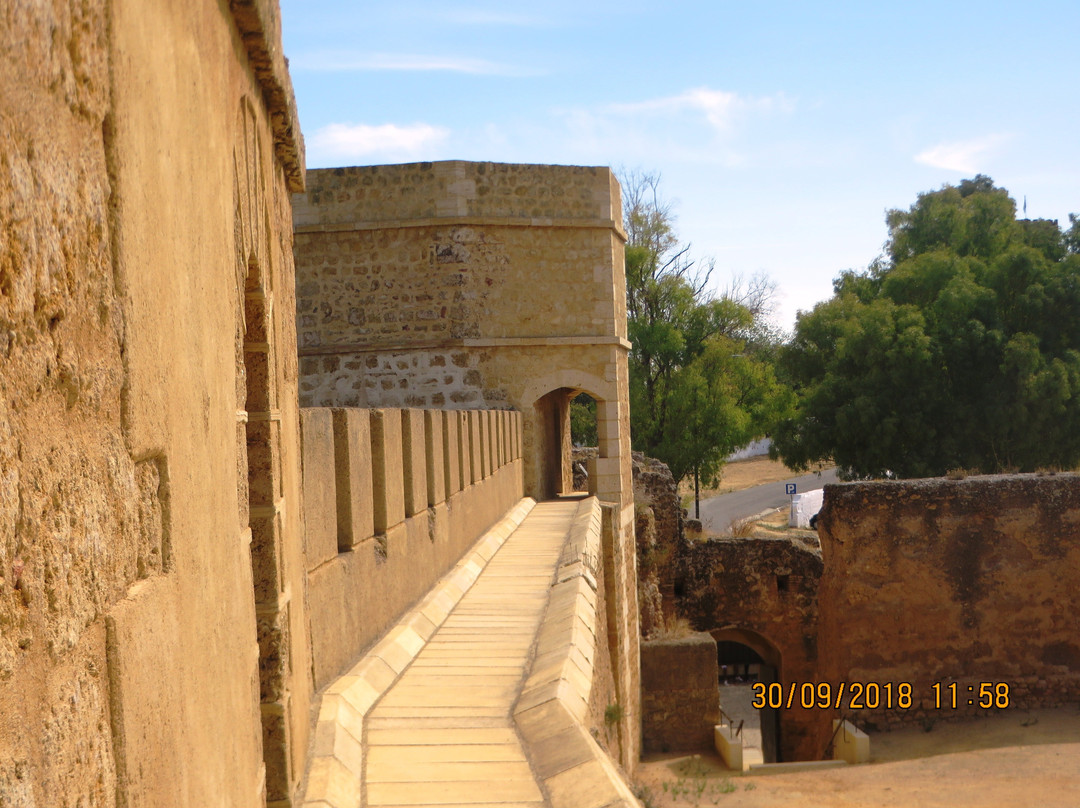 Castillo de Alcala de Guadaira景点图片