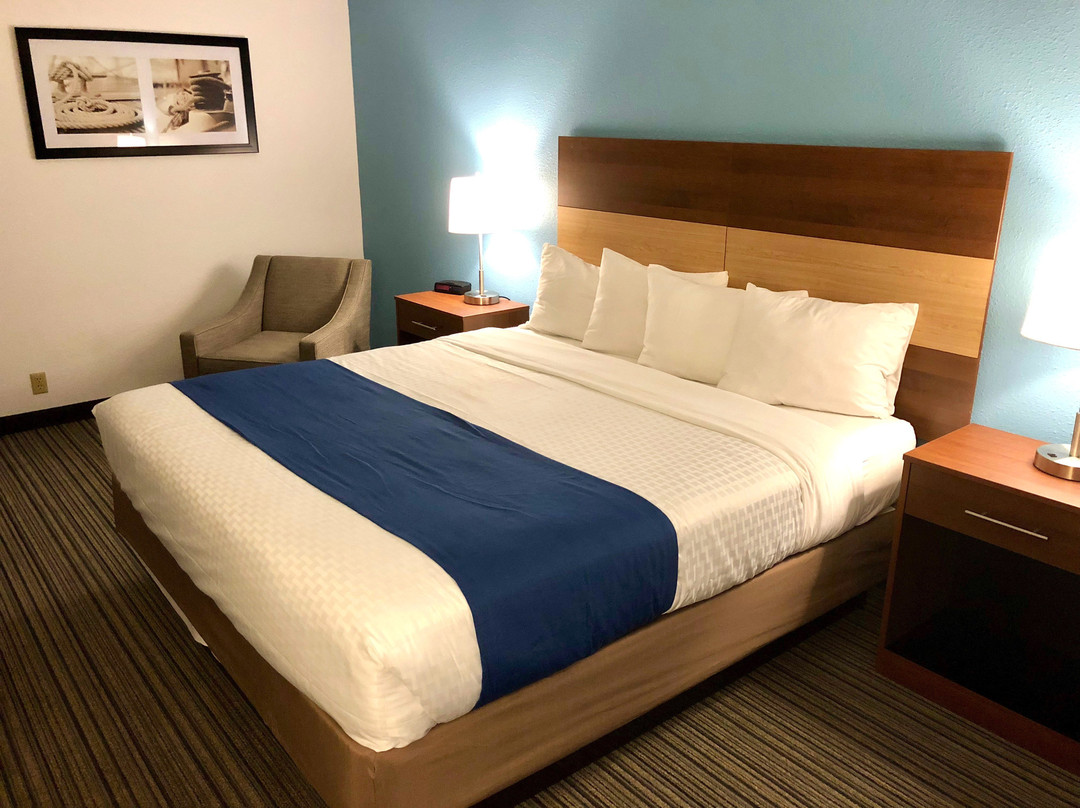 Ramada by Wyndham Effingham主图