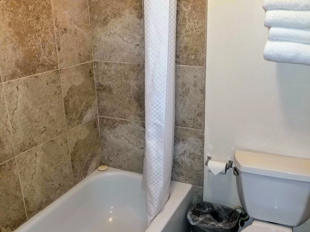 山顶步道旅舍主图