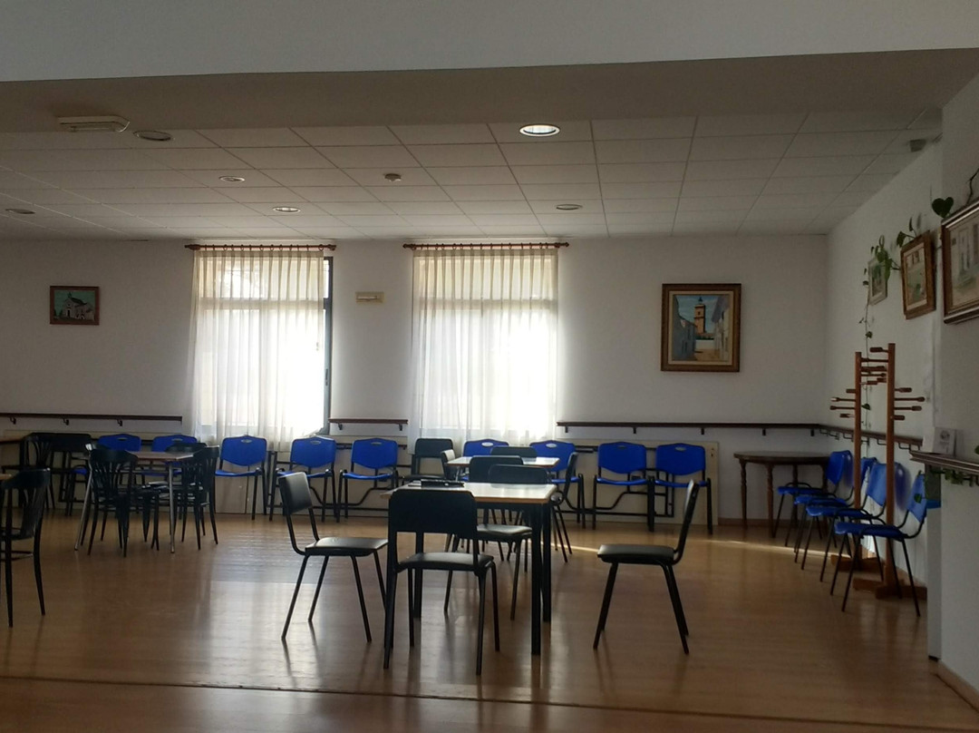 Artana餐馆和美食-Centre d'oci de la tercera edat