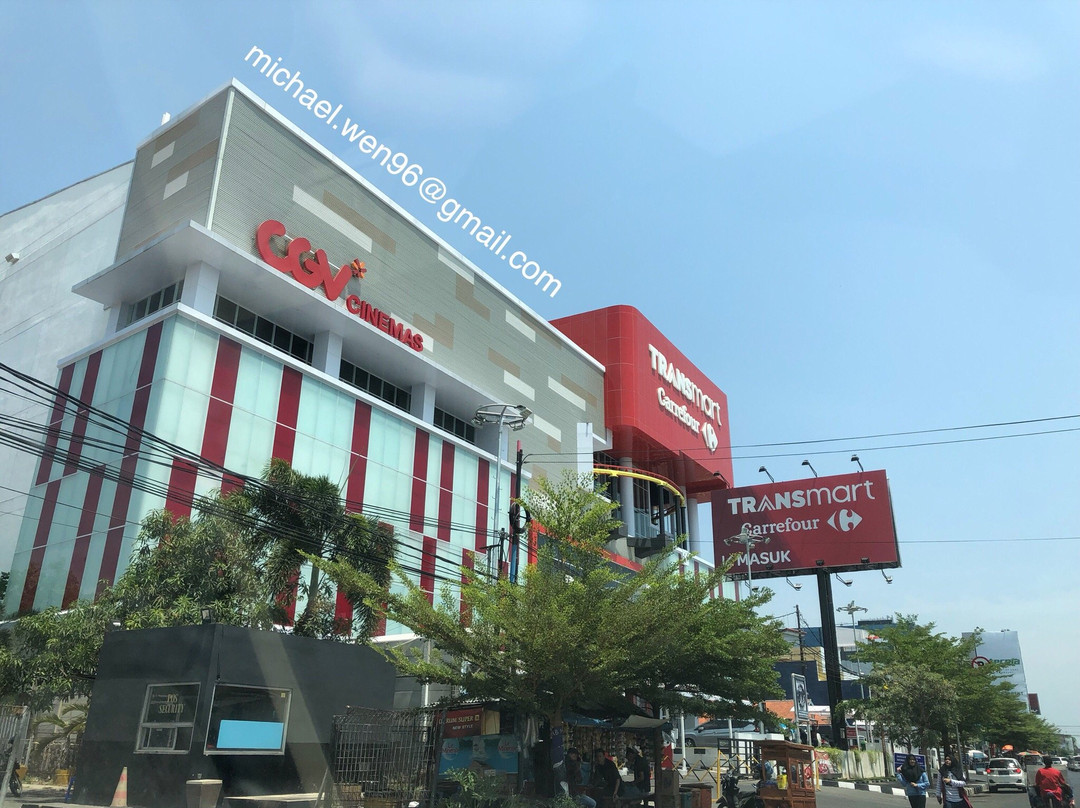 Transmart Cirebon景点图片