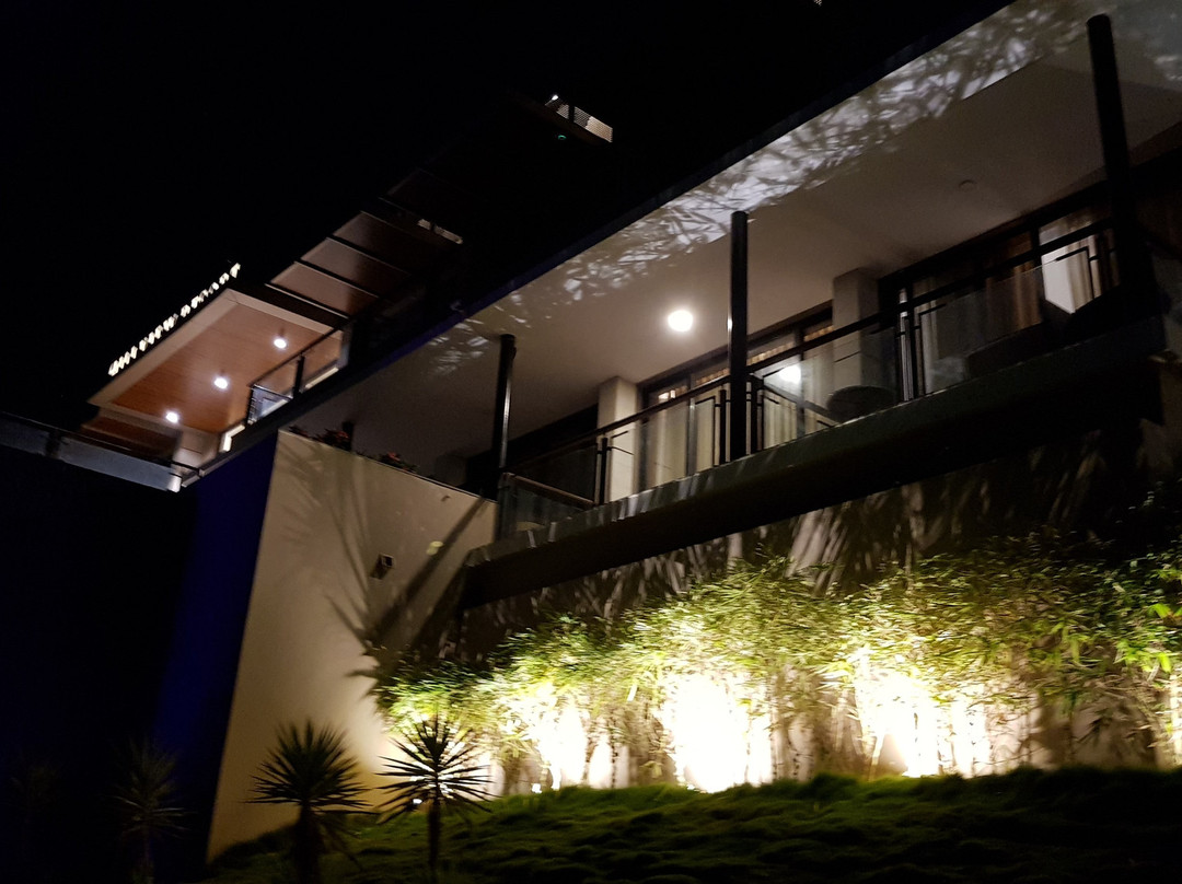 Hill View Resort主图