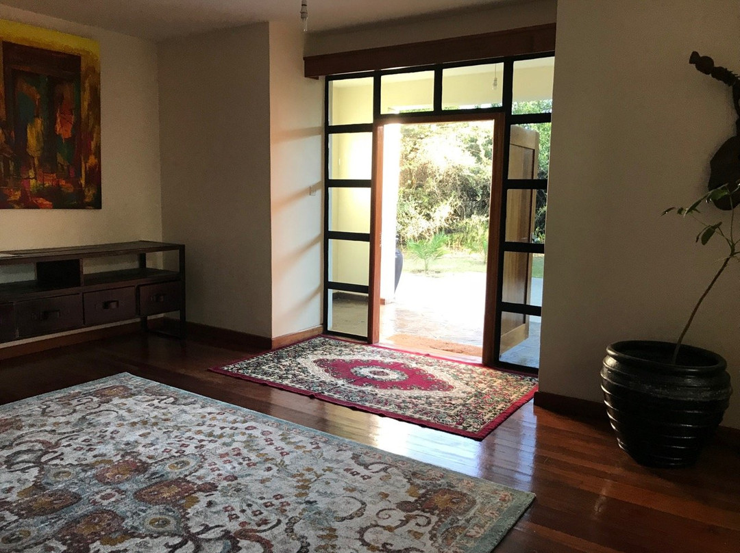 彭达米利亚斯郊外小屋主图