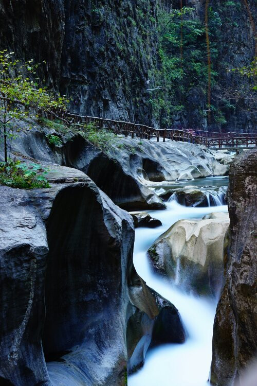 壶关太行大峡谷十八盘-壶关县必去景点