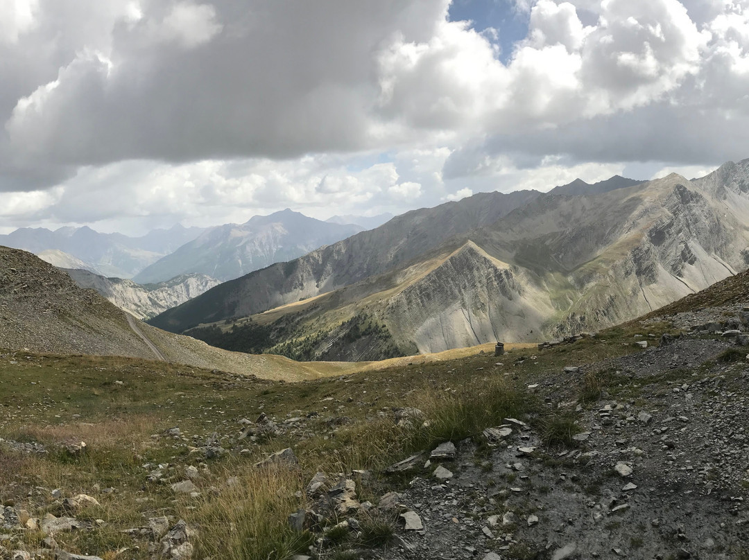 Col du Parpaillon-Crevoux必去景点